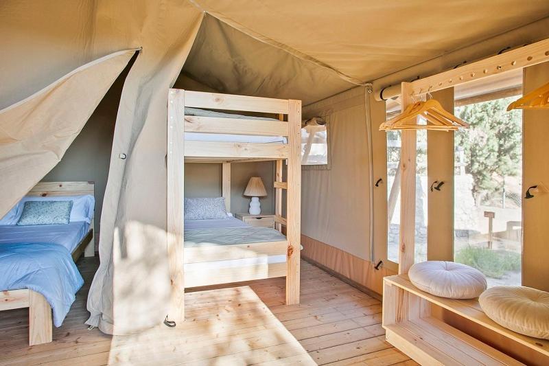 Camping Castell Montgri **** Л'Эстартит Экстерьер фото